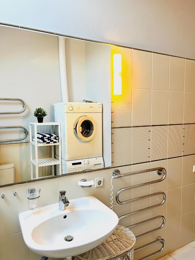 Super Apartment Old Town Klaipėda Eksteriør bilde